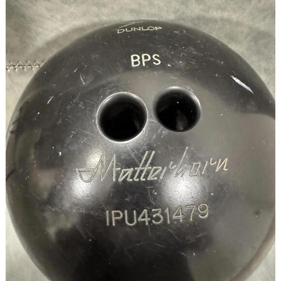 Vintage Dunlop Matterhorn Bowling Ball (14.4 lbs) with Leather Bag - Picture 7 of 15